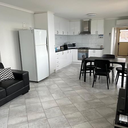 Beachside & Jetty View Apartment 7 - Sea Eagle Nest Apartment Streaky Bay Buitenkant foto